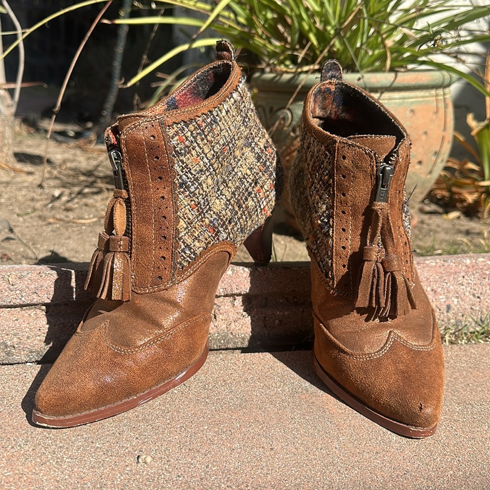 Irregular Choice Cooper Booties with Tassels - 38 Euro/7.5 US